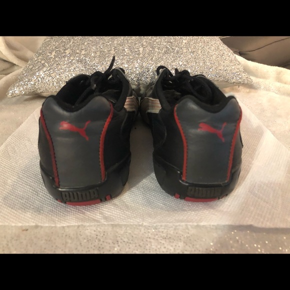 Puma Sneakers size 5.5....(7.5 in women’s) - Picture 4 of 5